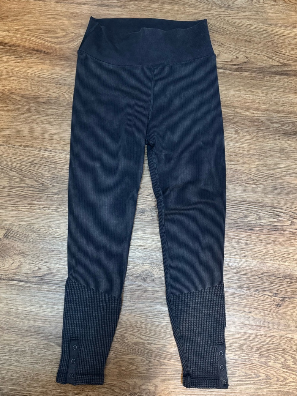 aerie offline Gray Ribbed High-Waist Leggings